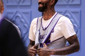 关于转会期奥兰多魔术调整名单以备荷甲，刷新队史纪录环节打磨，管理层满意，训练强度明显提升的信息