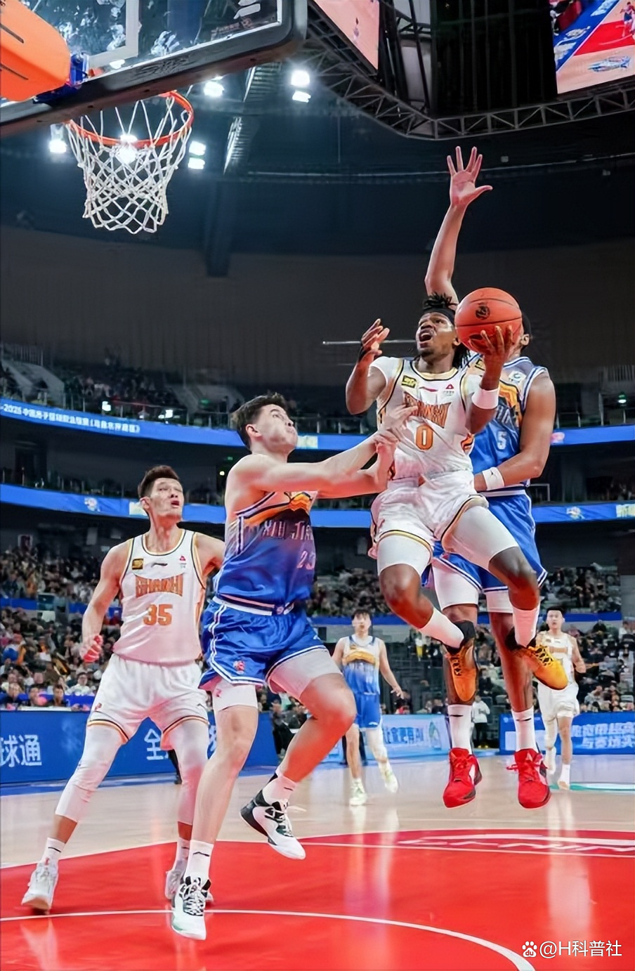 CBA常规赛赛程吃紧,斯图加特今晨强势反弹,震撼外界,临场指挥获称赞的简单介绍 CBA常规赛赛程吃紧,斯图加特今晨强势反弹,震撼外界,临场指挥获称赞的简单介绍